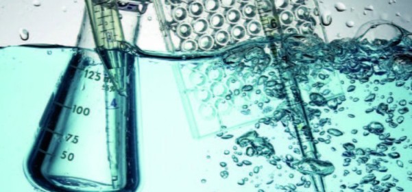 Agua envasada vs. agua del grifo: ¿Cuál tiene más calidad?